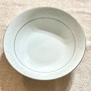 1980s Crown Ming Jian Shiang "Royal Palm” Fine China 9” Round Serving Bowl Vtg